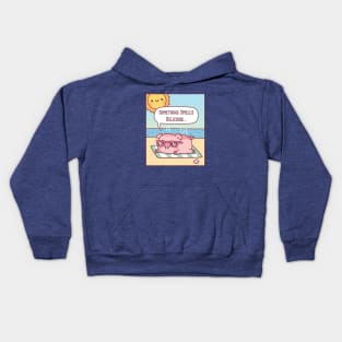 Pig Gets Sunburned At Beach, Something Smells Delicious Funny Kids Hoodie